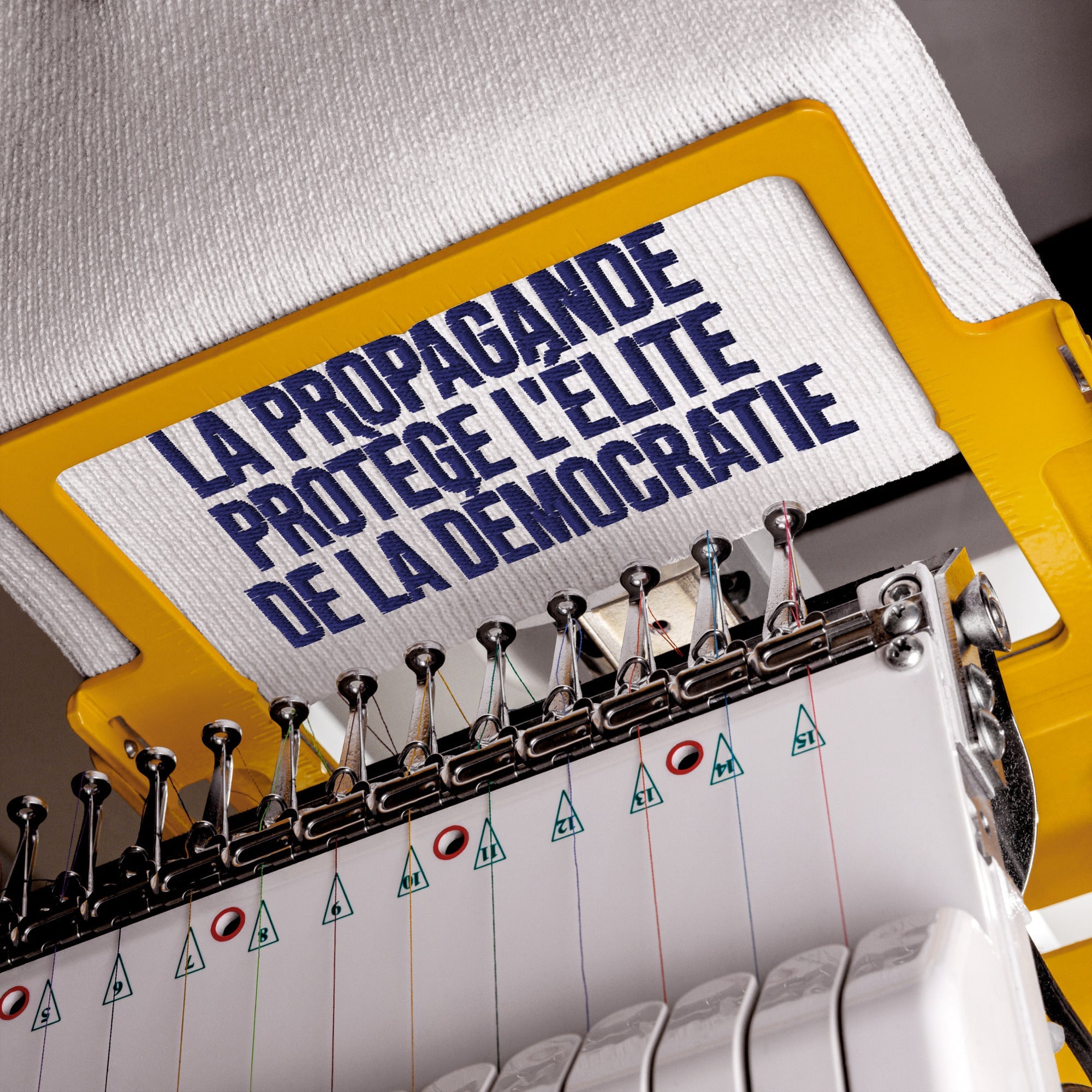 La Propagande Protège l'Elite De La Démocratie